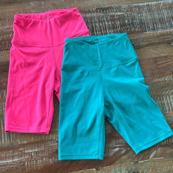 IVL Collective Biker Shorts - Picture 1 of 8